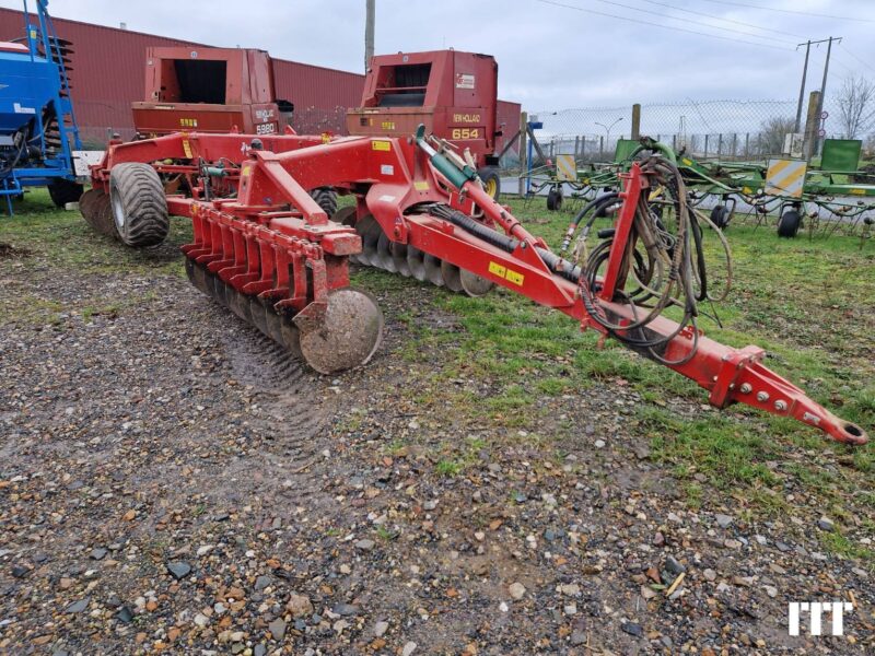 Disc harrow Kverneland VISIO 200 on sale on ITT1878