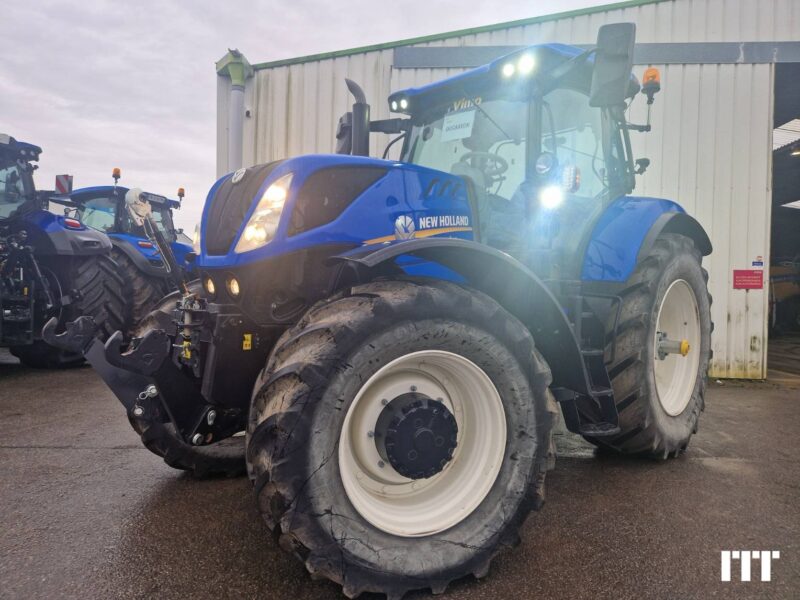 Farm tractors New Holland T7.245 on sale on ITT1878